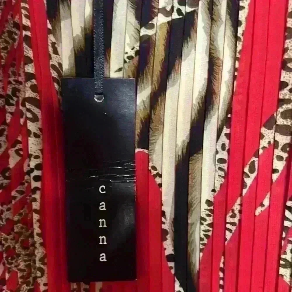 Canna Maxi Dress - Picture 8 of 8